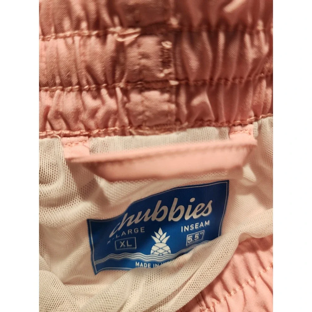 Chubbies Men's Swim Trunks XL Pink Teal Striped 5.5 Inch Inseam Board Shorts